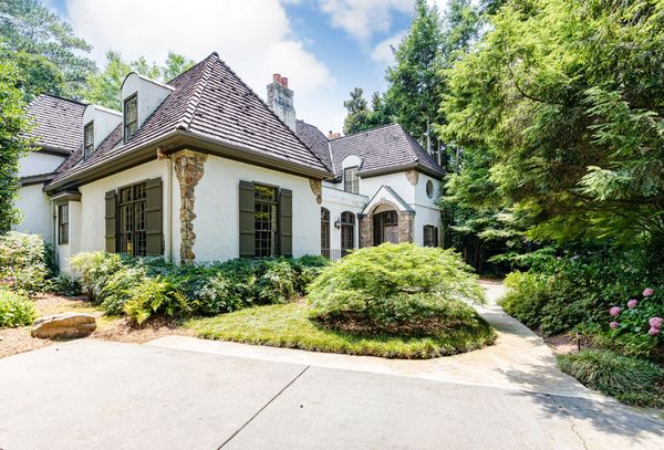 2745 Normandy Dr-135