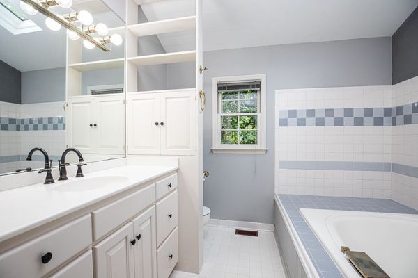 2950 Westminster Cir-39