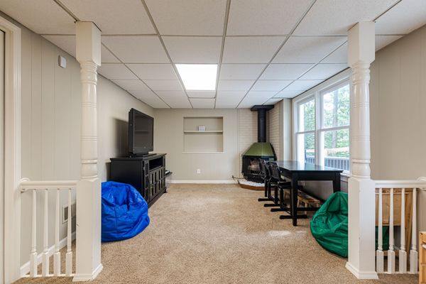 1310 N Point Way-112