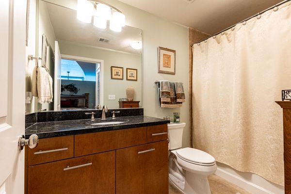 3300 Windy Ridge_908-94