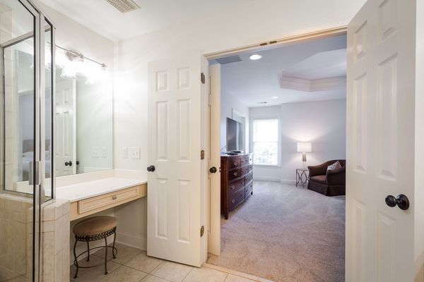 2166 Howell Mill Rd-86