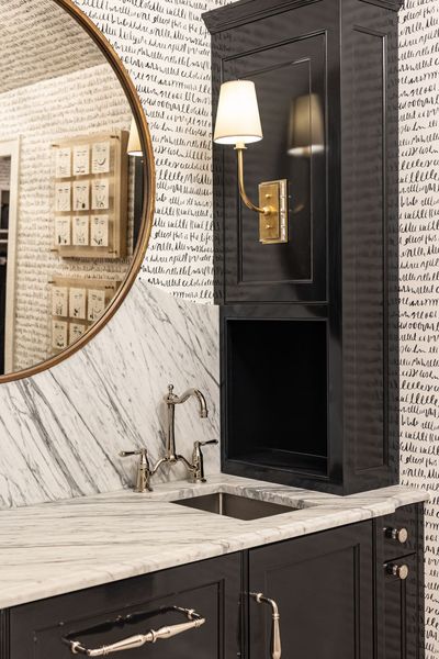 6470 Long Island-390