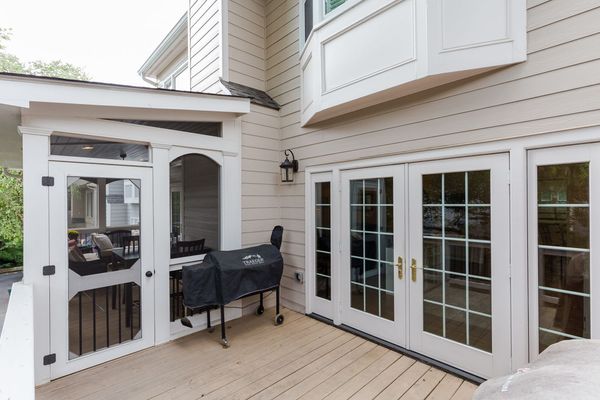 3824 Courtyard Dr-59