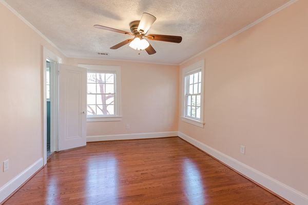 694 E Morningside-74-Web Res