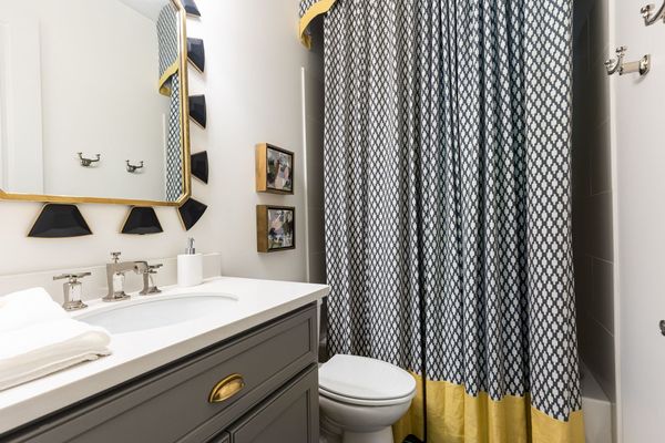 6470 Long Island-454