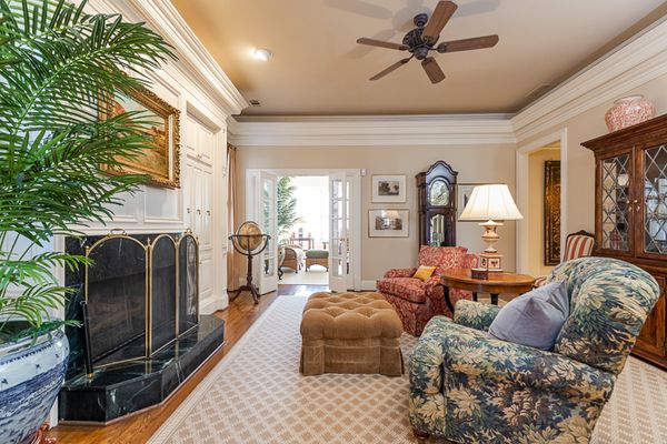 1025 Arbor Trace-53-Web Res