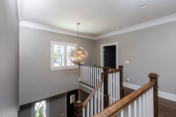 1843 Rock Springs Ln-94