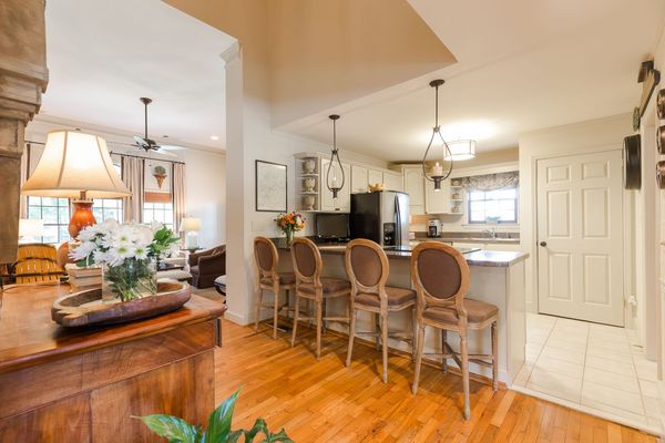 2166 Howell Mill Rd-47