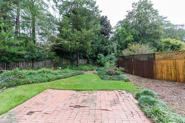 2725 Atwood-16-Web Res