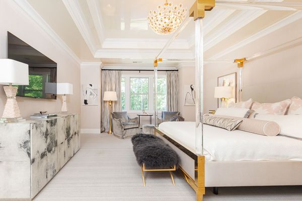 6470 Long Island-302