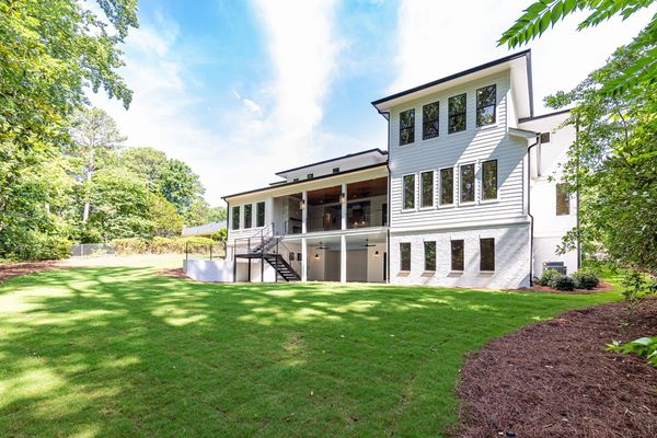 340 Colewood Way-315