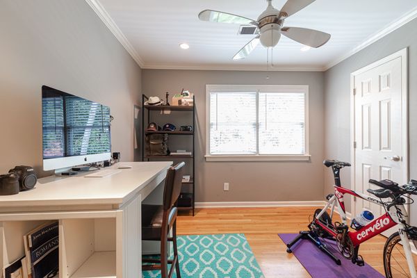 1310 N Point Way-105