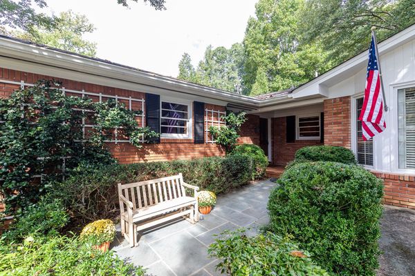 2950 Westminster Cir-3