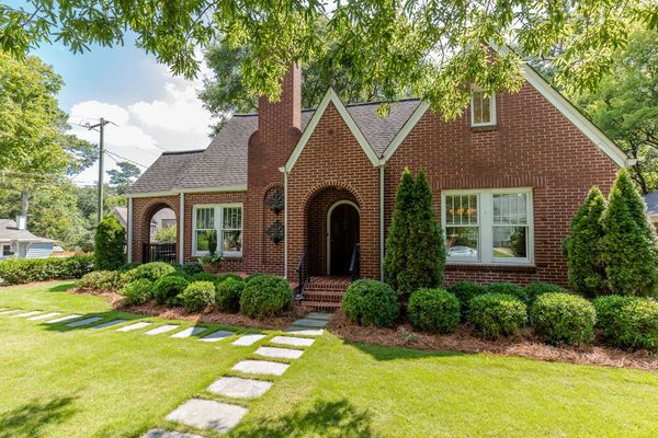 129 Peachtree Hills-125