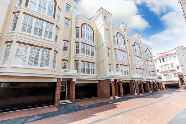 3541 Roswell Road_7-79