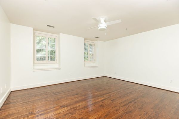 2966 waverly court_-168