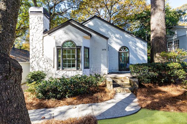 1478 Brooklyn Ave-246