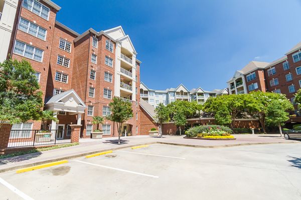 211 Colonial Homes-49-WebRes