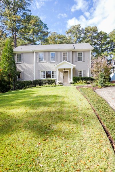 2166 Howell Mill Rd-4