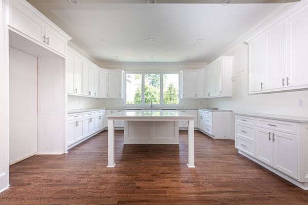 4685 Powers Ferry Rd 22-37-Web Res