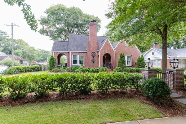 129 Peachtree Hills-109