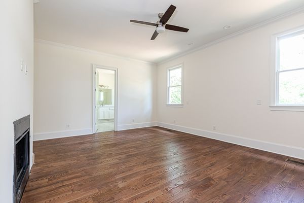 4685 Powers Ferry Rd 22-62-Web Res