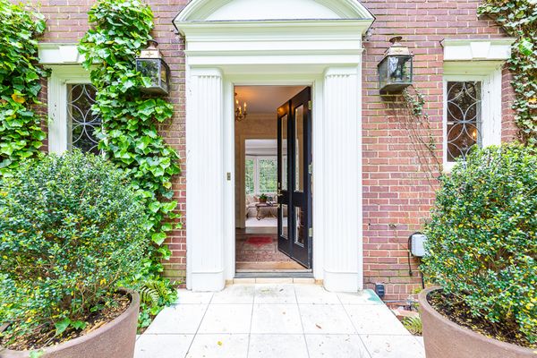 3391 Habersham-42-Web Res