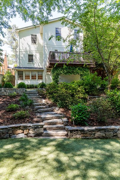 251 Peachtree Way_-122