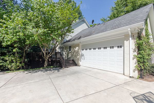 920 hawick drive-177-Web Res