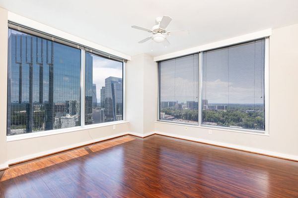 3338 Peachtree Rd-102