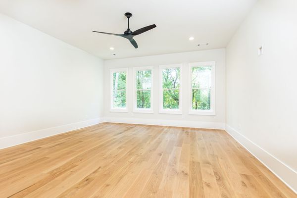 340 Colewood Way-226