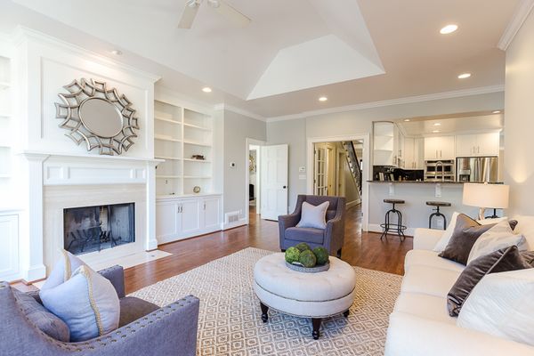 694 E Morningside-68-Web Res