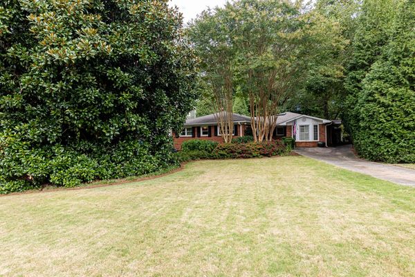 2950 Westminster Cir-118