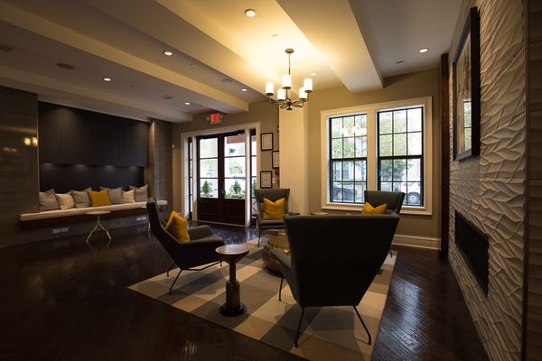 222 Colonial Homes_The Monroe-76-Web Res