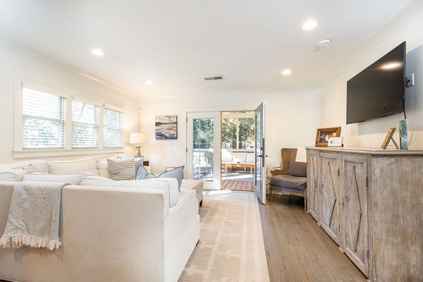 1478 Brooklyn Ave-120