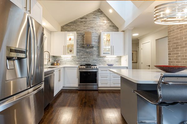 734 Gladstone Road-36