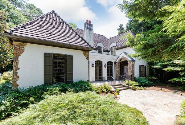 2745 Normandy Dr-134