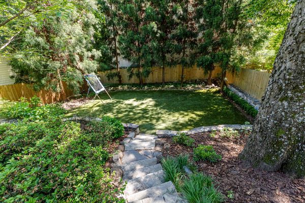 251 Peachtree Way_-121