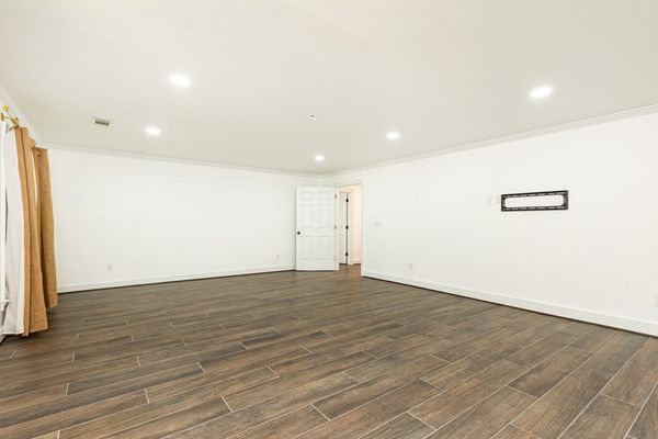 2966 waverly court_-260