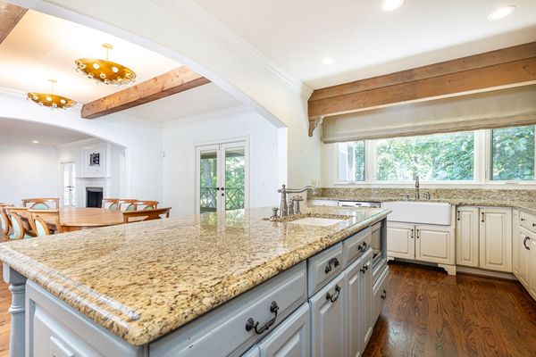 2966 waverly court_-78