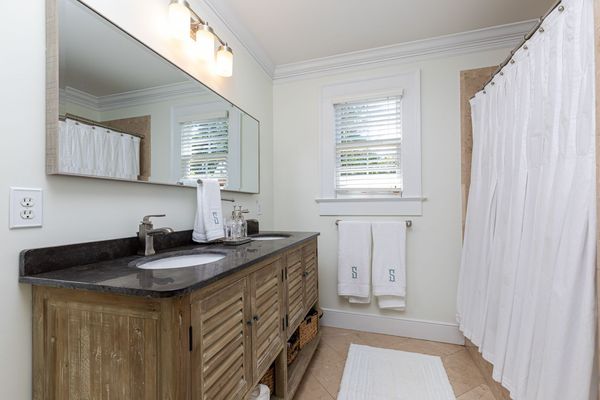 251 Peachtree Way_-87