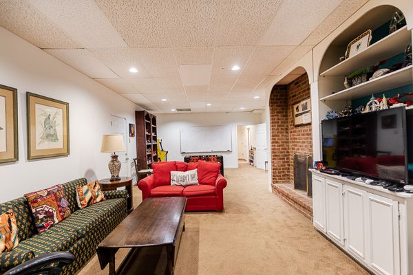 920 hawick drive-163-Web Res