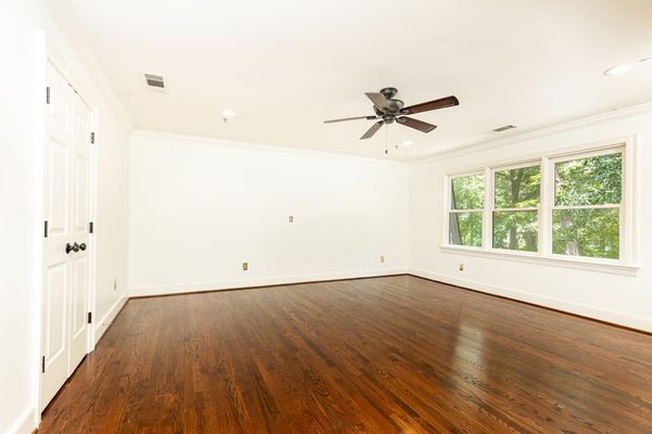 2966 waverly court_-187