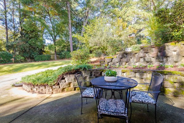 2166 Howell Mill Rd-31