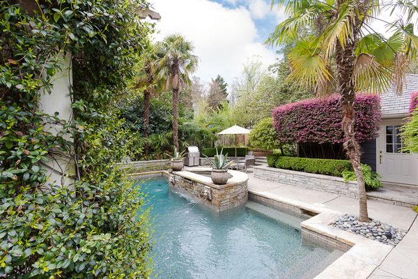 88 Polo Dr-81-Web Res