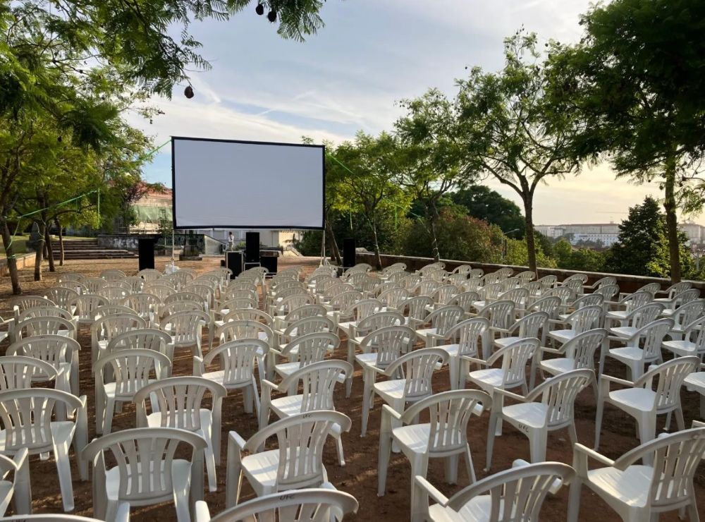 Caminhos do Cinema Português leva cinema ao ar livre à Feira do Livro em Soure