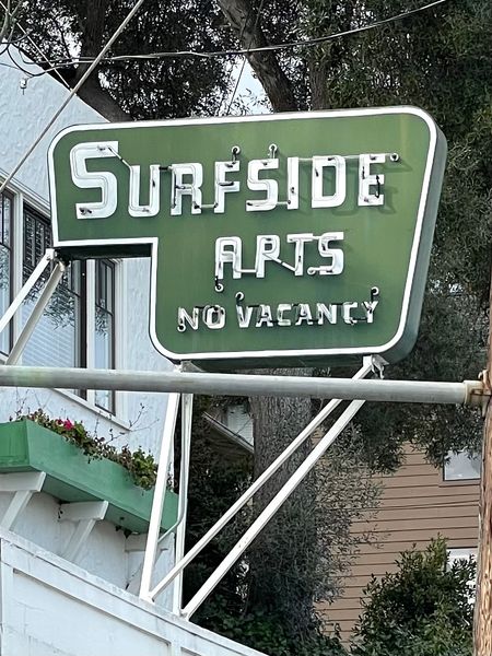 Surfside Apartments sign, Santa Cruz, CA | Stephen Coles | Flickr