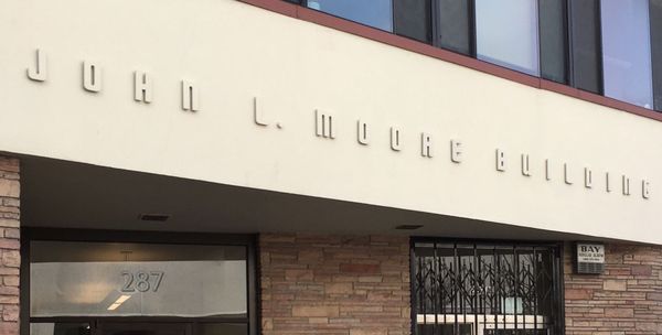 John L. Moore Building, 17th St, Oakland | Stephen Coles | Flickr