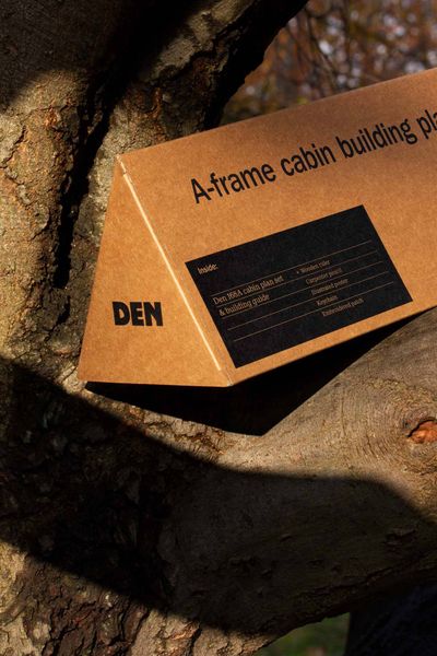 Den | Box