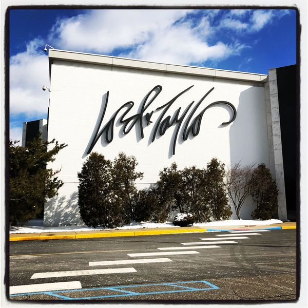 Lord & Taylor | Signage